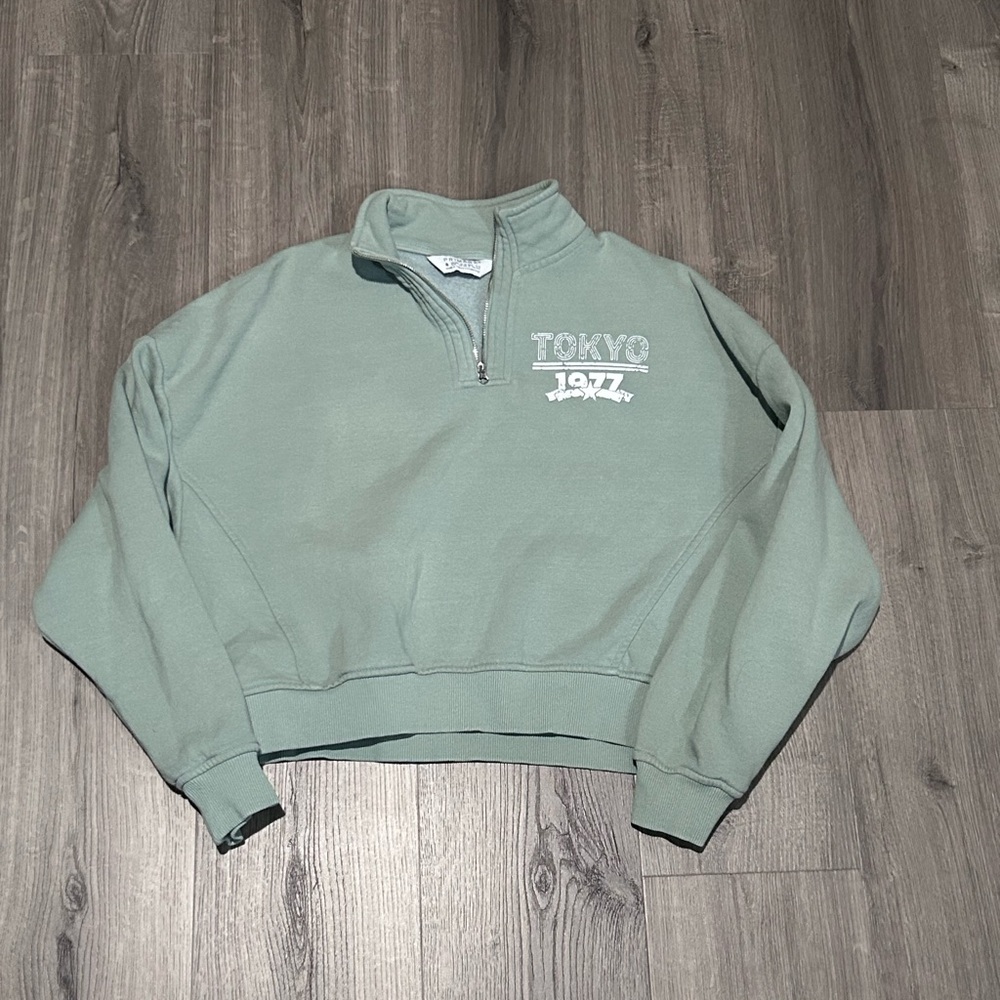 ❥𝖯𝖱𝖨𝖬𝖠𝖱𝖪:  Women’s Cropped Zip-Up Sweater